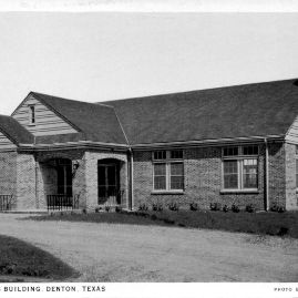Woman's Club Bldg.